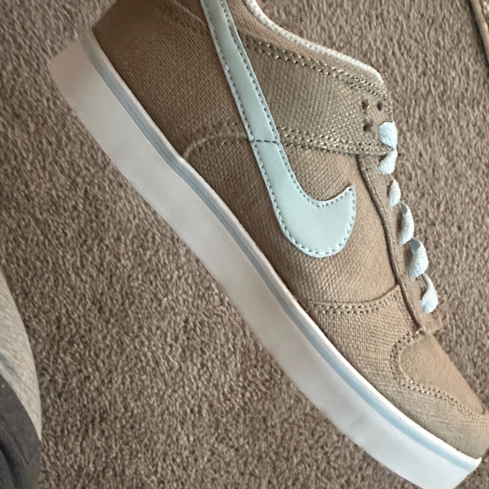 Nike Tan and Light Blue Athletic Shoes